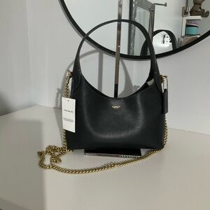 ❤️ new coach Brooklyn 23